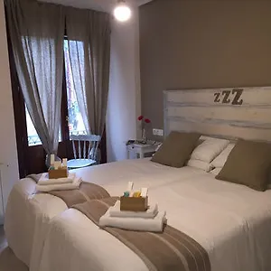 ** Bed & Breakfast 7 Kale Spagna